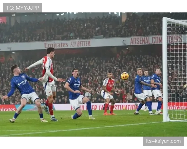 英超争冠关键月:三月的魔鬼赛程如何影响曼城、阿森纳与利物浦的争冠走势 英超争冠关键月:三月的魔鬼赛程如何影响曼城、阿森纳与利物浦的争冠走势