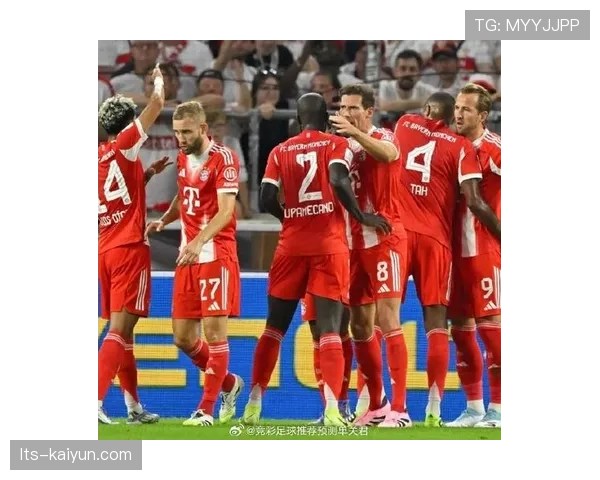 战术复盘:拜仁变阵三中卫体系,成功限制多特蒙德边路突击 战术复盘:拜仁变阵三中卫体系,成功限制多特蒙德边路突击